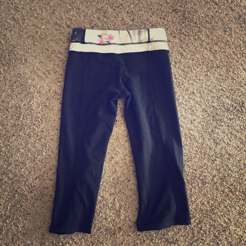 Lululemon leggings! Sz 4